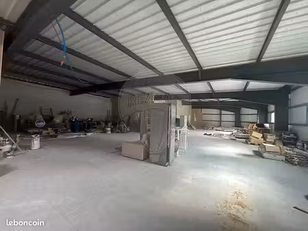 local commercial 350 m²