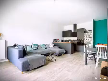appartement 4 pièces 81 m²