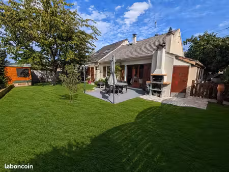 maison 6 pièces 100 m²