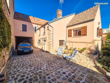 maison 7 pièces 200 m²
