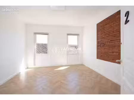 bureaux 16 m² albi