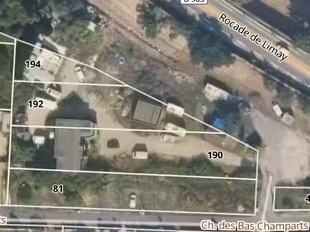 terrain à la gare de limay idéal pour projet