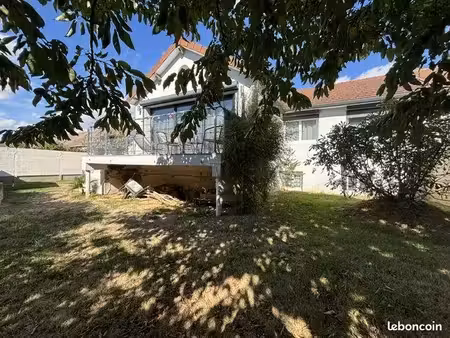 maison 6 pièces 139 m²