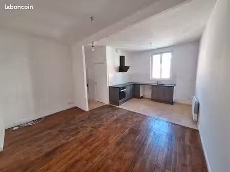 appartement 3 pièces 56 m²
