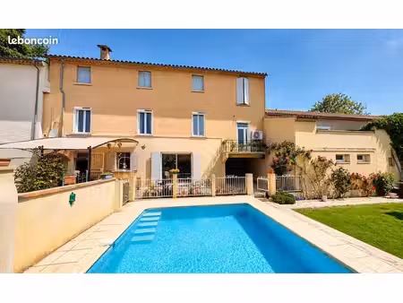 maison 6 pièces 175 m²