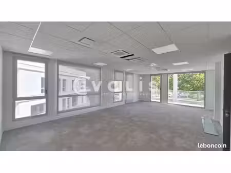 bureaux 24 m²