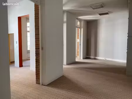 bureaux 145 m²
