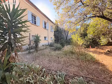 maison de ville 5 pièces 80 m²