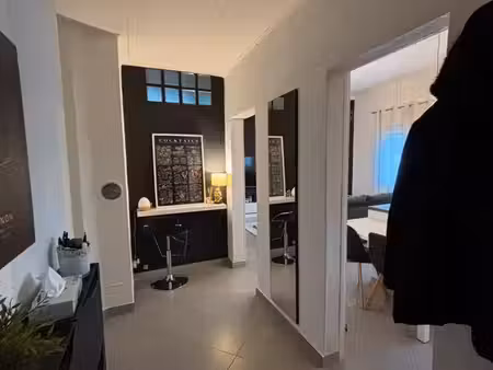 à vendre – appartement de charme avec de beau volume de 74 m² – avignon (84000) – quartier