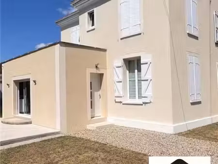 maison 3 pièces 70 m²