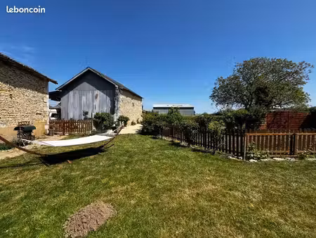 maison 3 pièces 100 m²