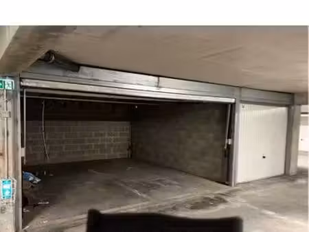 garage hyères
