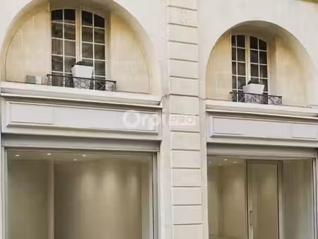 local commercial 85 m²