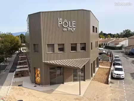 à louer local commercial neuf rdc – 260 m² modulables/divisibles – le thor