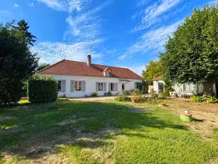 vente maison 4 pièces 91 m² à bois-le-roi (27220)  199 000 €
