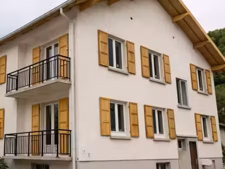 appartement 70 m² entièrement rénové à neuf – 3 chambres – balcon – la bresse