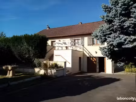 pavillon 4 pièces 93 m²