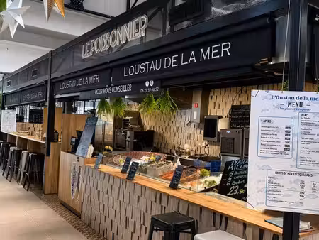 à vendre : fonds de commerce – écailler  poissonnier et bar à huîtres à la moutonne (var)