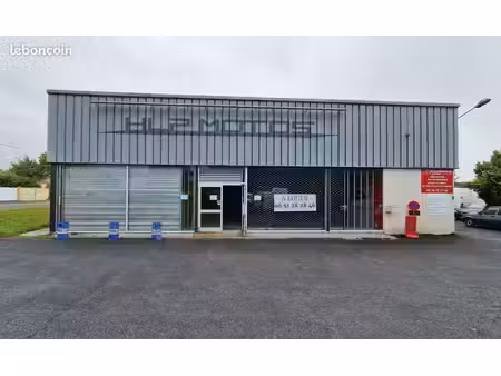 local commercial 330m²