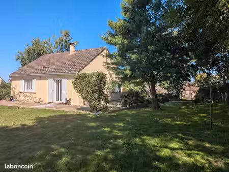 maison au calme a michery