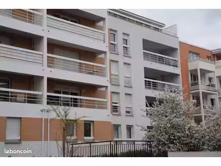 vends appartement t3