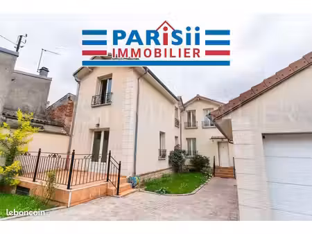 maison 7 pièces 150 m²