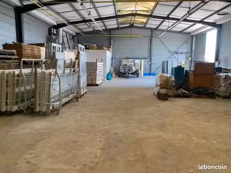 local commercial à louer