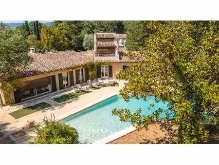 maison de luxe à vendre dans le quartier grand sud- aix la duranne