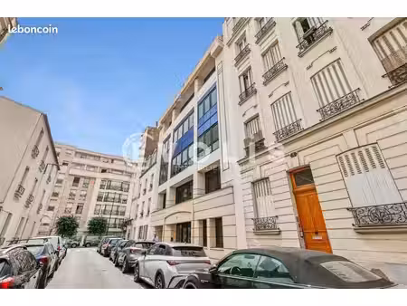 bureaux 320 m²