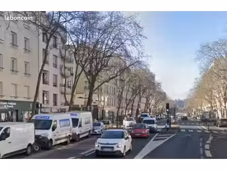 local commercial 93 m²