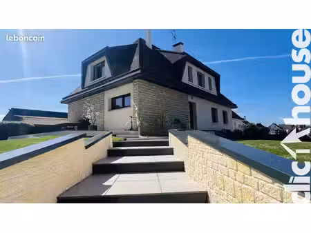 maison 7 pièces 180 m²
