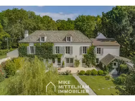 maison de luxe à vendre à montfort-l'amaury