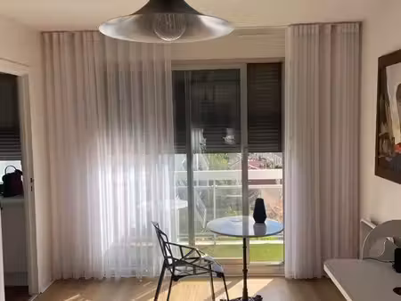 location studio meublé - métro berault  ligne1 (vincennes)