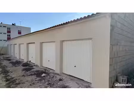 a vendre box ou garage