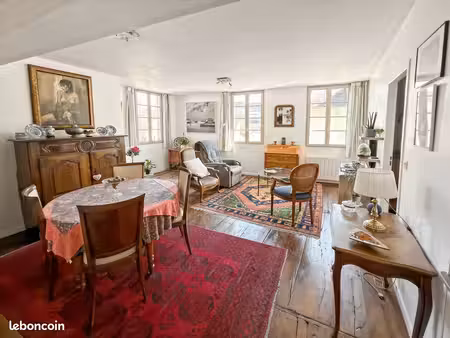 appartement 4 pièces 77 m²