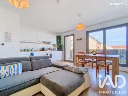 appartement 3 pièces 64 m²