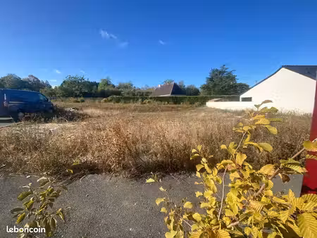 terrain 920m2 fussy