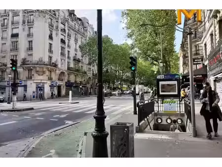 location bureaux paris 75018 225m²