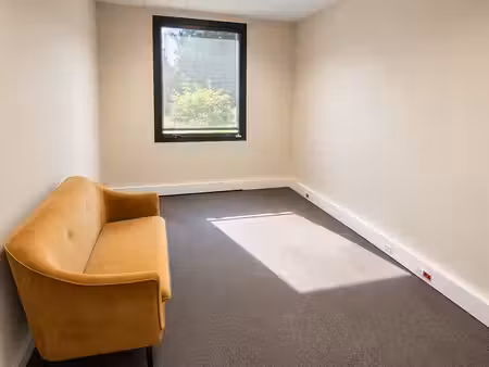 location bureaux witry-lès-reims 51420 204m²