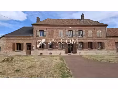 entre oisemont et senarpont : maison de maître à finir de ré