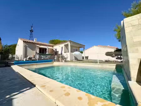 villa 4 pièces avec piscine – vacquières