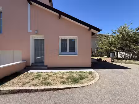 location appartement 1 pièce  28.66m²  bourg
