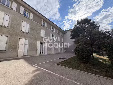 appartement à louer de 4 pièces de 94.1 m²