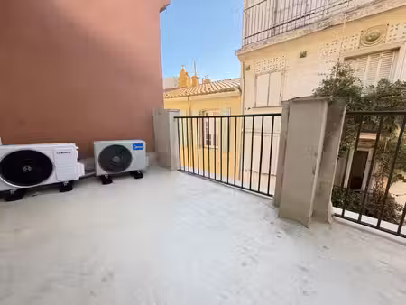 studio dernier etage avec terrasse sans vis a vis plein cent