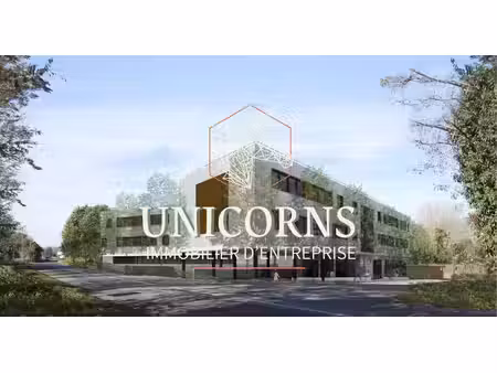 vente bureaux 76m² à 673m²
