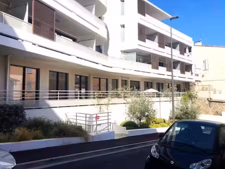 location bureaux 100m² à 101m²