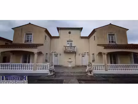maison 7 pièces 181 m2 5 chambres avec piscines couverte gén