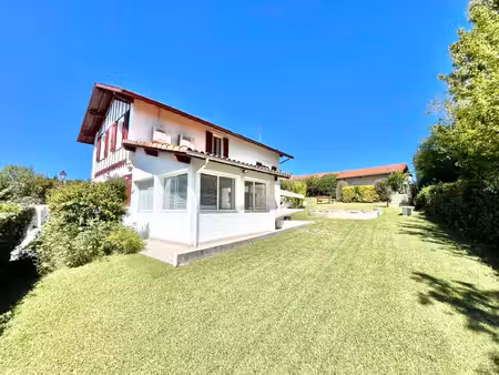 maison 4 chambres avec t2 indépendant  garage et terrain de 690 m² – 64990 mouguerre