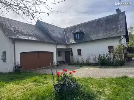 grande maison quartier calme