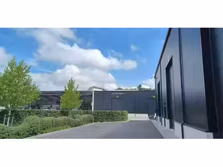 entrepôt à louer à wuustwezel pour € 1.500
